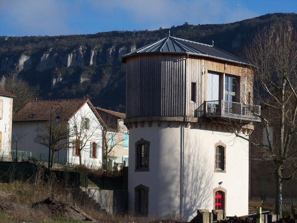 Chateau D'Eau Logement Insolite Tournemire  Exterior photo